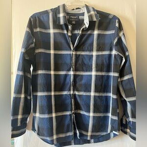 American Eagle Prep Fit‎ Blue, Black and White Plaid Long Sleeve Shirt Size XL